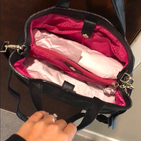 Black Kate Spade Pebble Leather Purse - Picture 3 of 4